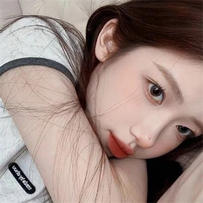 夜空总有最大密度的蓝色